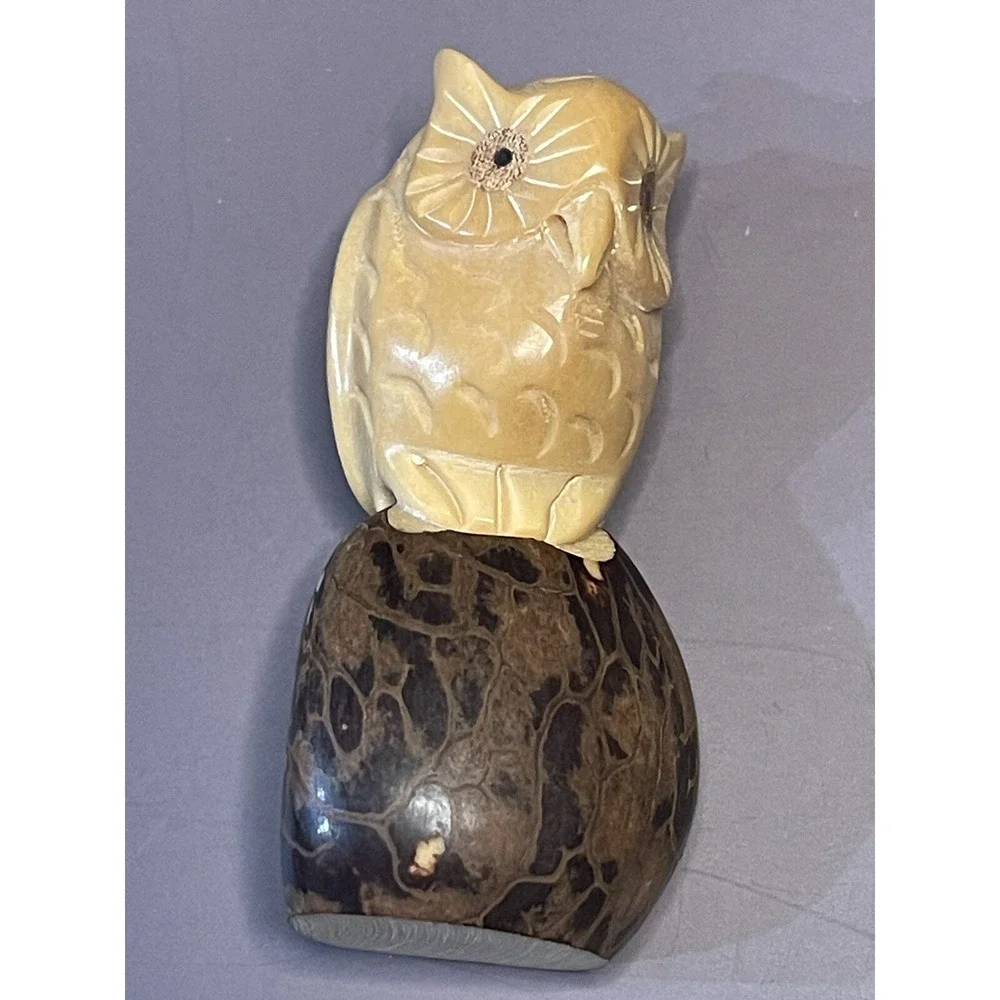 Owl Hand Carved Tagua Nut Vegetable Ivory Figurine Bird  Vintage
